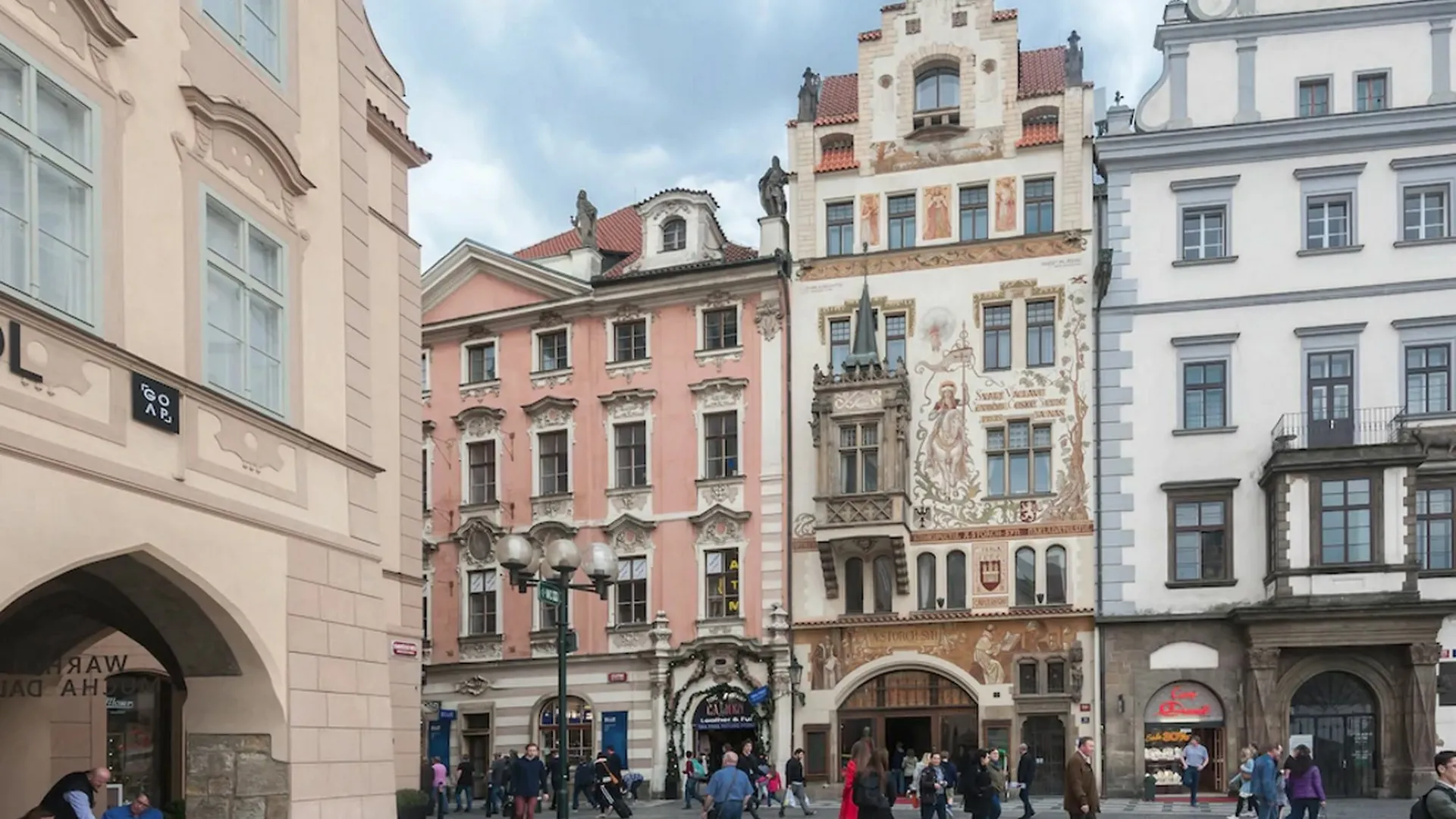 Velvet Revolution Apartment Prague